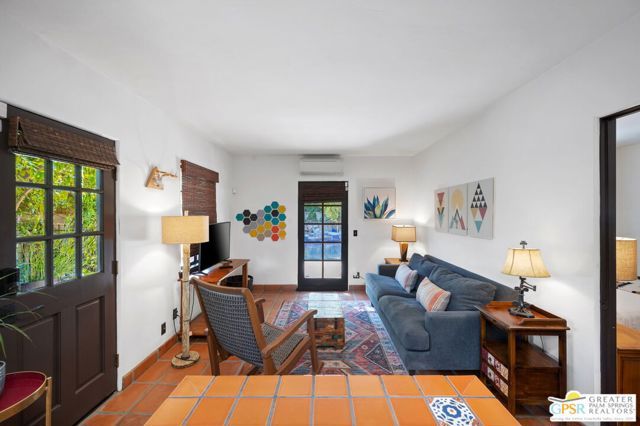 1471 E El Alameda, Palm Springs, CA 92262