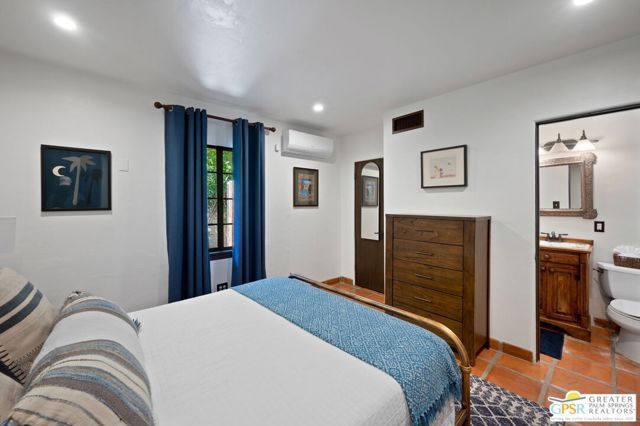 1471 E El Alameda, Palm Springs, CA 92262