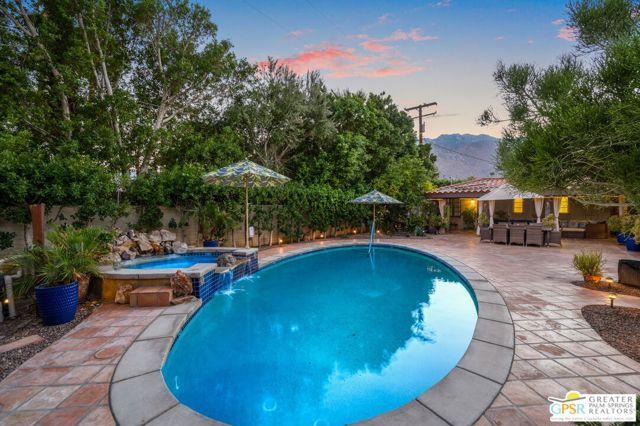 1471 E El Alameda, Palm Springs, CA 92262