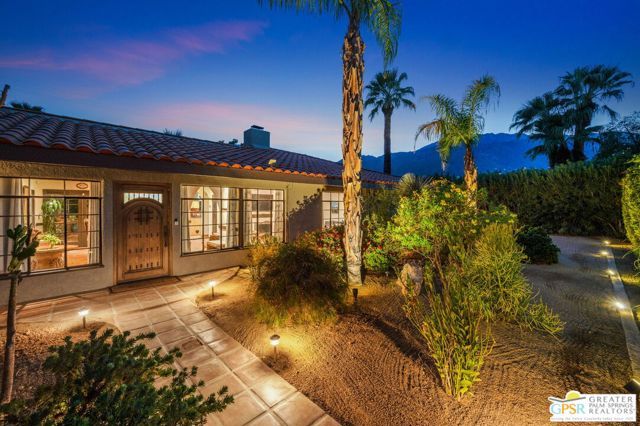 1471 E El Alameda, Palm Springs, CA 92262