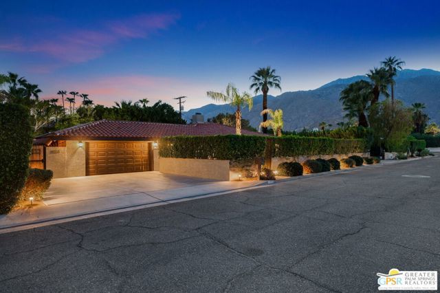 1471 E El Alameda, Palm Springs, CA 92262