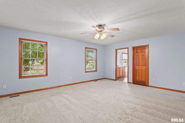 1408 SEQUOIA Drive, Chatham, IL 62629