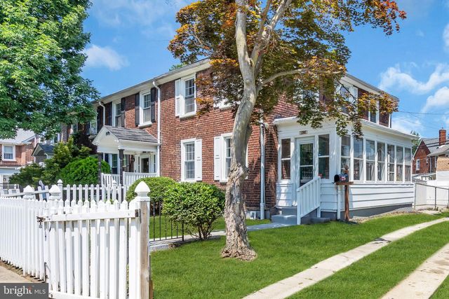 1095 TRENT RD, Camden, NJ 08104
