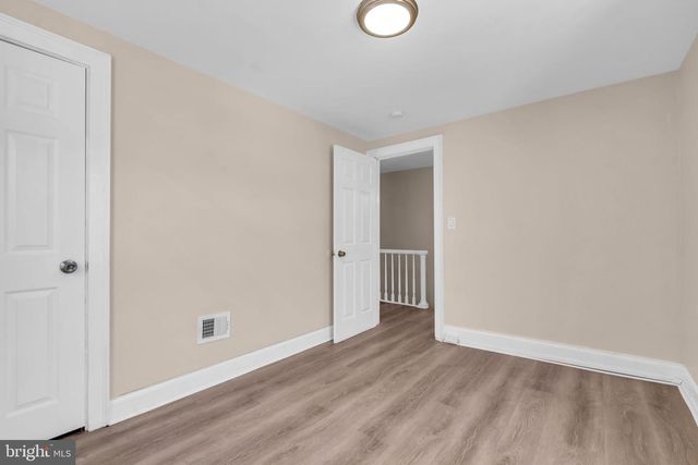 1095 TRENT RD, Camden, NJ 08104