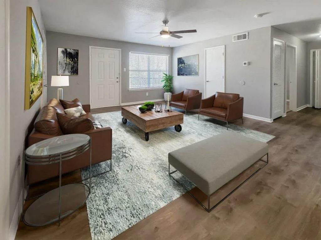 11111 W Montgomery Road 512, Houston, TX 77088