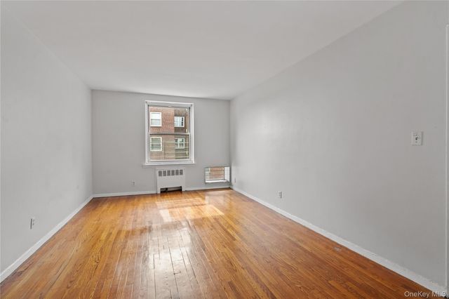 720 Pelham Road 4J, New Rochelle, NY 10805
