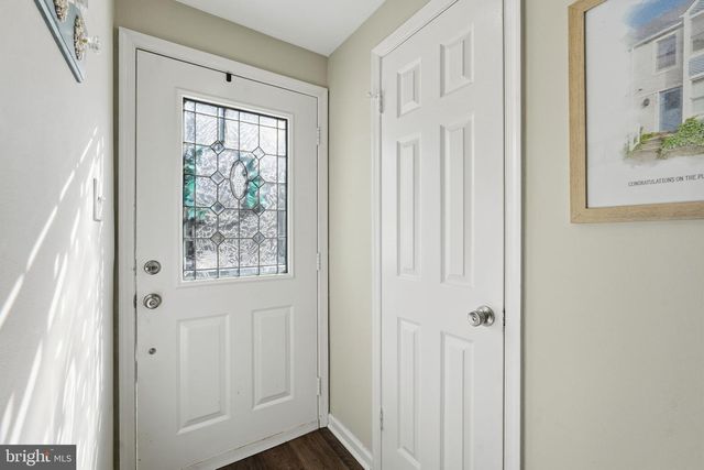 2114 WHISPERWOOD GLEN LN, Reston, VA 20191