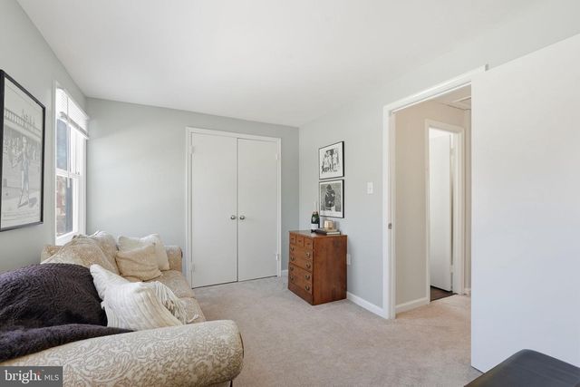 2114 WHISPERWOOD GLEN LN, Reston, VA 20191