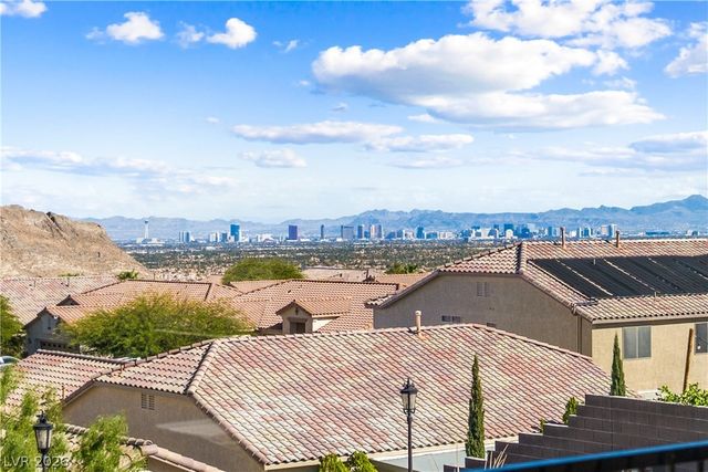4558 Eagle Nest Peak Street, Las Vegas, NV 89129