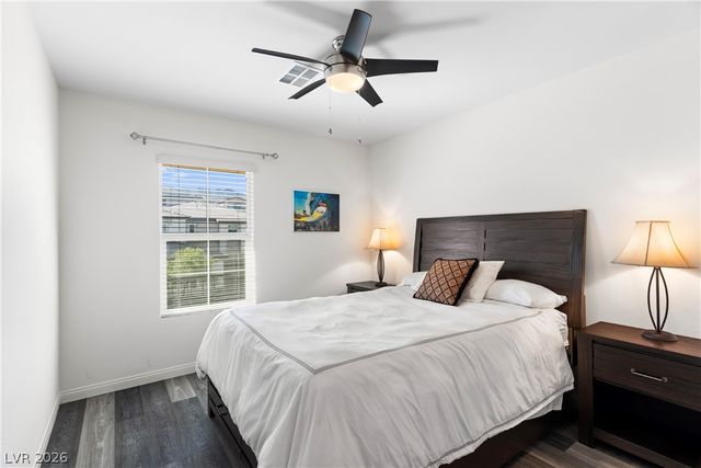 4558 Eagle Nest Peak Street, Las Vegas, NV 89129