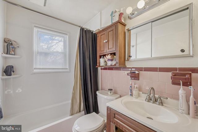 2218 SOUTHORN RD, Baltimore, MD 21220