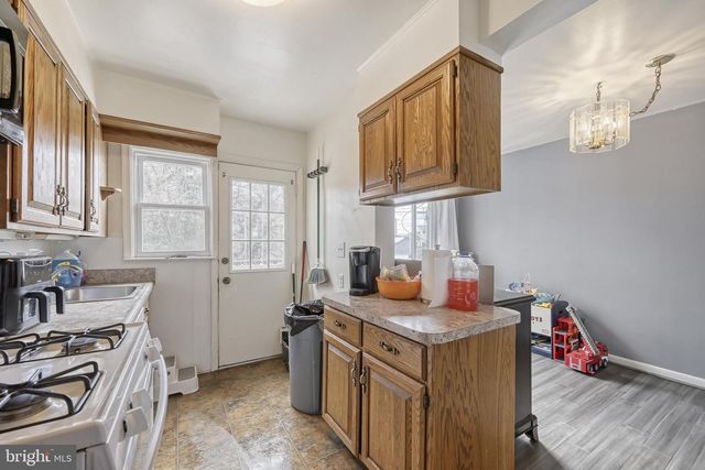 2218 SOUTHORN RD, Baltimore, MD 21220