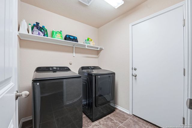 10430 Rhyder Ridge, San Antonio, TX 78254