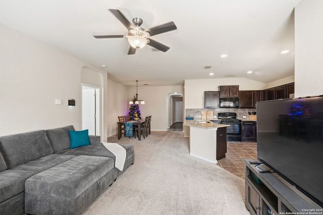 10430 Rhyder Ridge, San Antonio, TX 78254