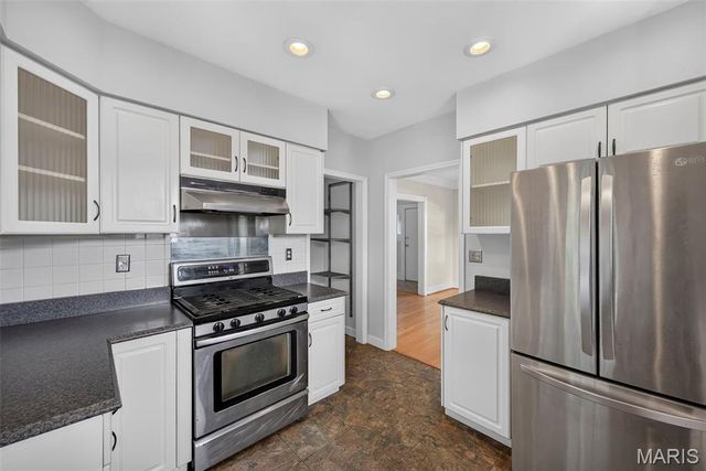 237 Kerruish Place, Webster Groves, MO 63119
