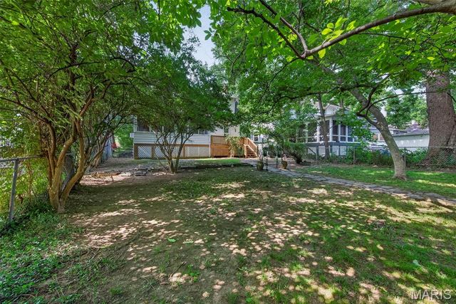 237 Kerruish Place, Webster Groves, MO 63119