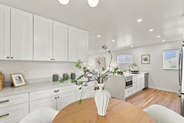 1005 Granada Drive, Pacifica, CA 94044