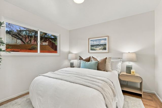 1005 Granada Drive, Pacifica, CA 94044