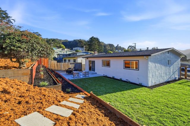 1005 Granada Drive, Pacifica, CA 94044