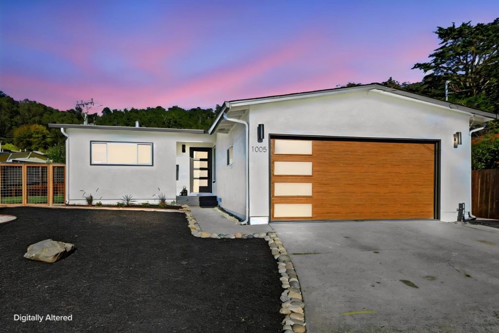 1005 Granada Drive, Pacifica, CA 94044
