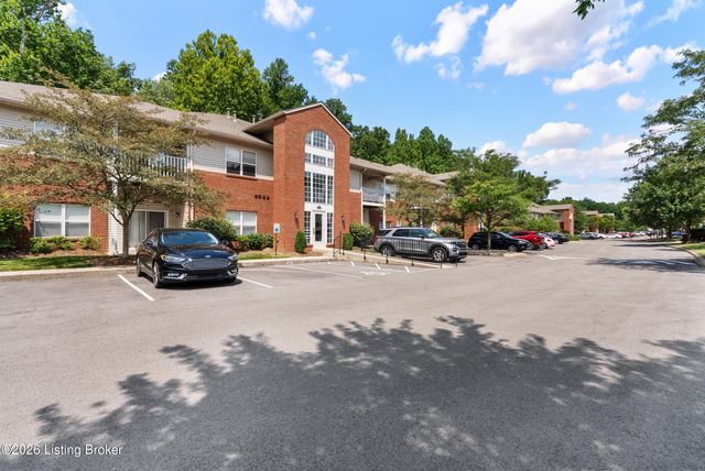 9208 Hawthorne Pointe Dr 203, Louisville, KY 40272