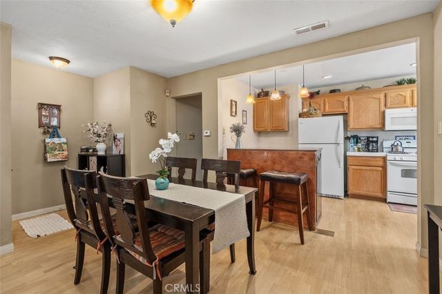 6613 Randi Avenue, Woodland Hills, CA 91303