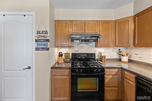 1128 Beechcraft Boulevard, Mascoutah, IL 62258