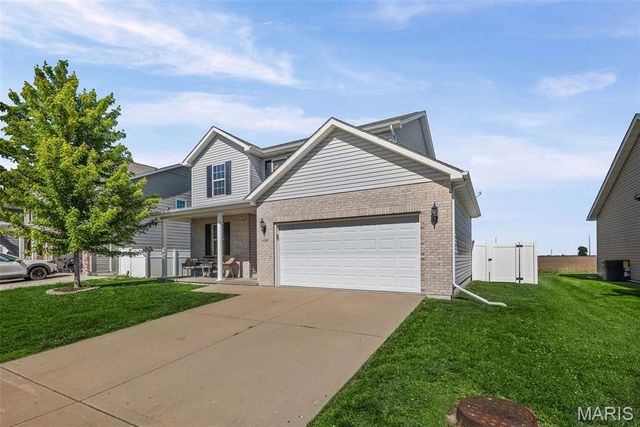 1128 Beechcraft Boulevard, Mascoutah, IL 62258