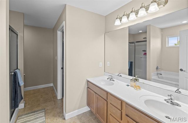 1128 Beechcraft Boulevard, Mascoutah, IL 62258