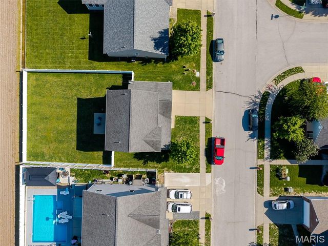 1128 Beechcraft Boulevard, Mascoutah, IL 62258