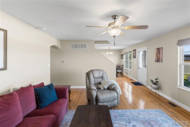 1128 Beechcraft Boulevard, Mascoutah, IL 62258