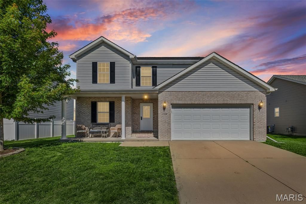 1128 Beechcraft Boulevard, Mascoutah, IL 62258