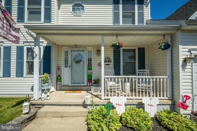 1233 COBBLESTONE DR, Quakertown, PA 18951