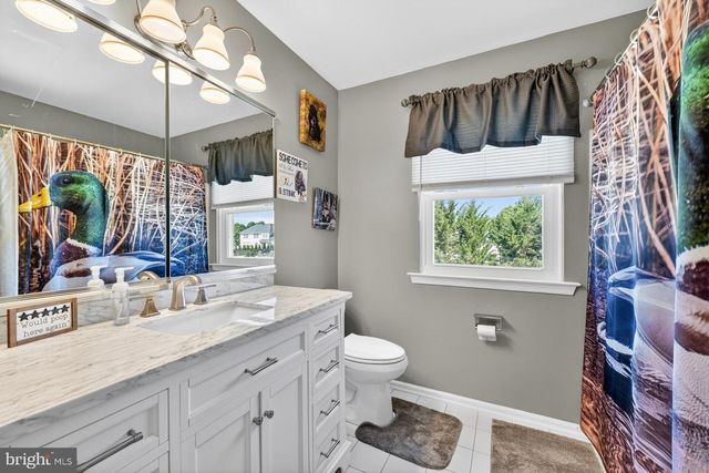1233 COBBLESTONE DR, Quakertown, PA 18951