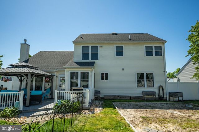 1233 COBBLESTONE DR, Quakertown, PA 18951