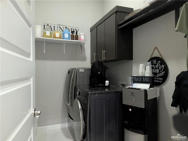 1010 W Franklin Avenue, Alton, TX 78573