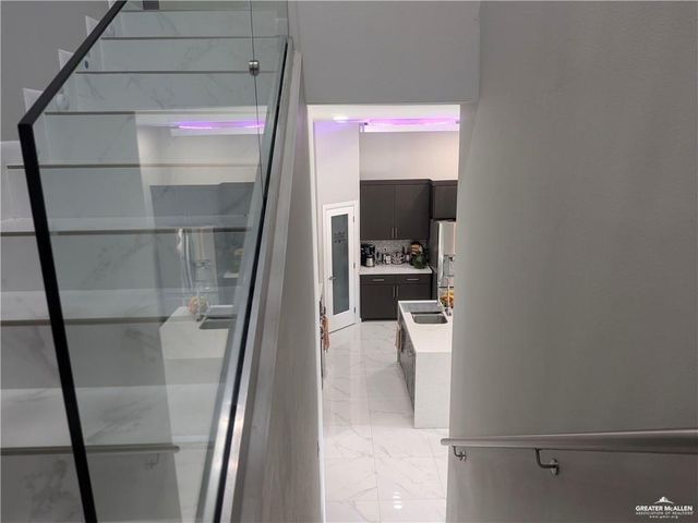 1010 W Franklin Avenue, Alton, TX 78573