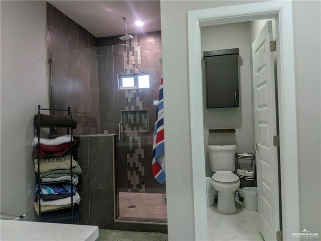 1010 W Franklin Avenue, Alton, TX 78573