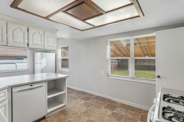 4024 LIBERTY AVE, South Ogden, UT 84403