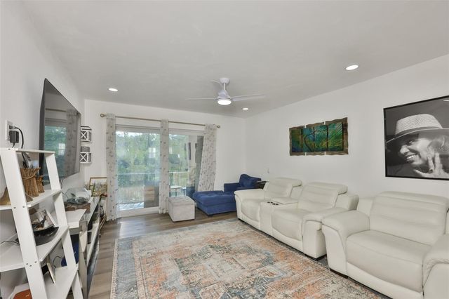 2625 STATE ROAD 590 1121, Clearwater, FL 33759