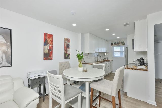 2625 STATE ROAD 590 1121, Clearwater, FL 33759