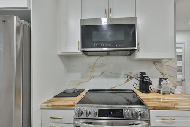 2625 STATE ROAD 590 1121, Clearwater, FL 33759