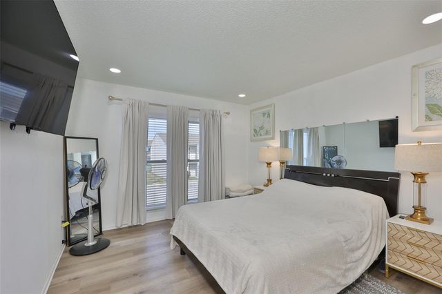 2625 STATE ROAD 590 1121, Clearwater, FL 33759