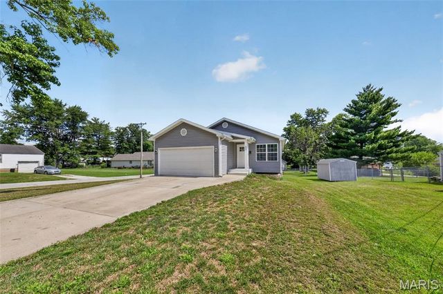 621 Johannaber Street, Warrenton, MO 63383