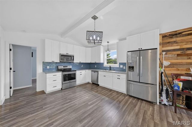 621 Johannaber Street, Warrenton, MO 63383
