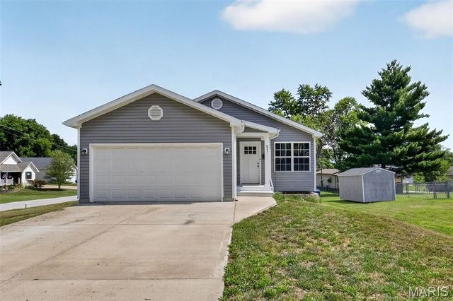 621 Johannaber Street, Warrenton, MO 63383