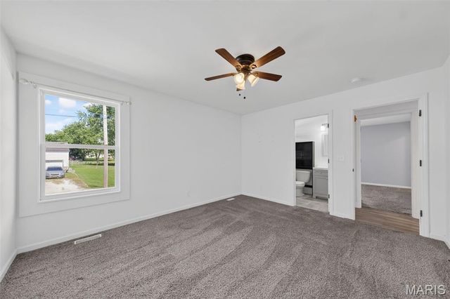 621 Johannaber Street, Warrenton, MO 63383