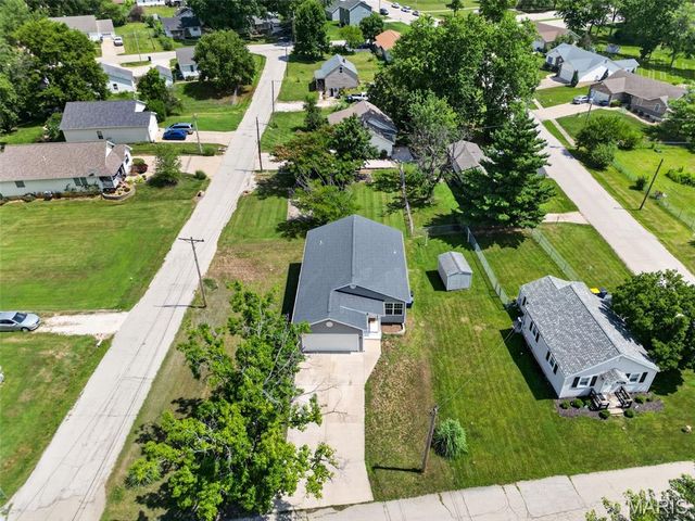 621 Johannaber Street, Warrenton, MO 63383