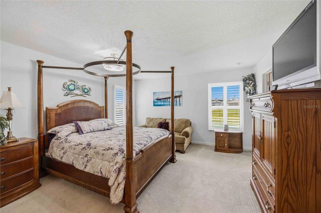 3576 74TH AVENUE CIRCLE E, Sarasota, FL 34243