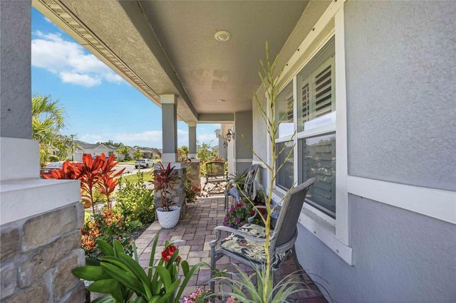 3576 74TH AVENUE CIRCLE E, Sarasota, FL 34243
